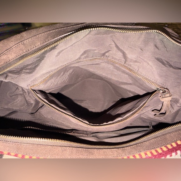 Pendleton American West Weekender - Picture 12 of 14